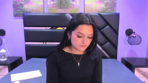 gabrielabotero online show from December 1, 8:44 pm