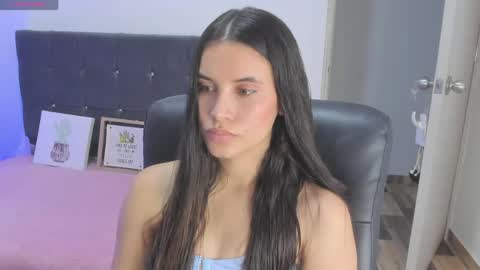 Gabriela online show from April 18, 12:35 am