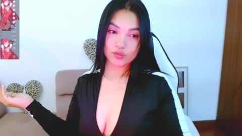 My name is Gabriela.. nice to meet you thumbs up please its very important to me online show from October 8, 5:17 pm