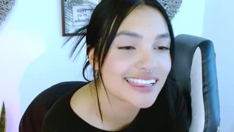 My name is Gabriela.. nice to meet you thumbs up please its very important to me online show from March 5, 5:03 am