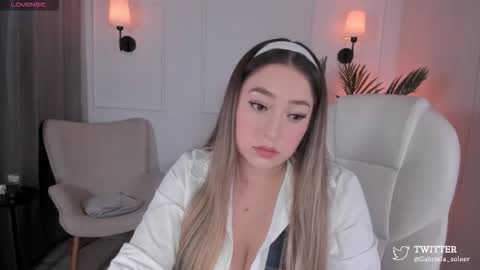 gaby  online show from December 3, 11:07 pm