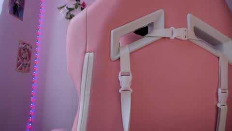 GABRIELA online show from April 13, 6:20 pm