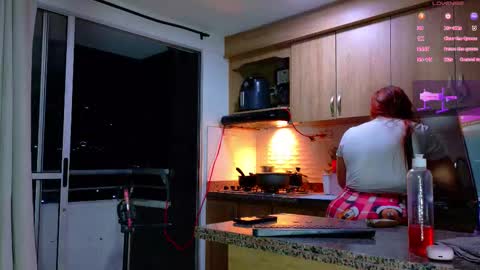 gaby_vegaa online show from December 17, 2:17 am