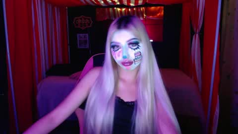 gabygumms online show from April 20, 11:46 am