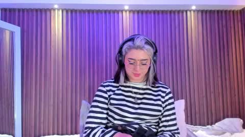 gabyrose9 online show from May 16, 12:24 am