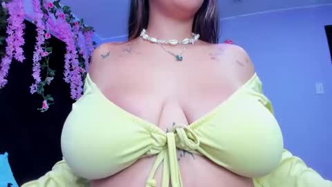 gabby cooper online show from April 11, 3:56 am