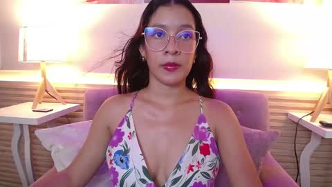 Briana  online show from April 14, 2:11 am