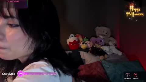 Snapshot of gaia_joness chatting on October 18, 7:26 pm gaia_joness online show from October 18, 7:26 pm