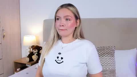Gaia Baker  online show from July 6, 12:54 pm