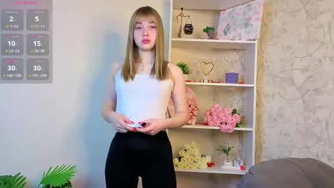 Violla online show from April 14, 4:40 pm