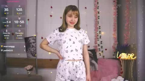 Violla online show from March 11, 5:04 pm