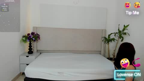 Gayle Tate online show from February 8, 12:28 pm