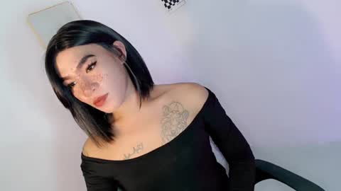 gel online show from August 1, 1:02 pm