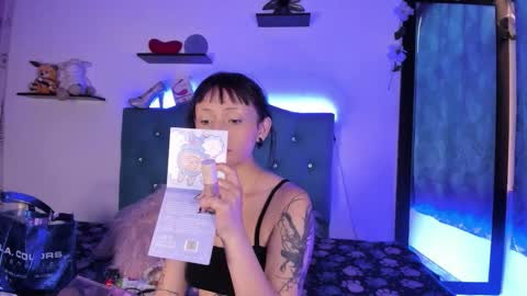 Gemma online show from March 24, 1:27 pm