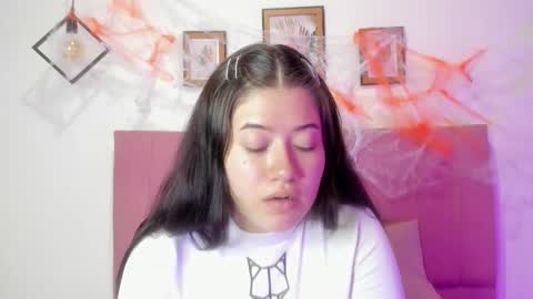 Sofia online show from October 17, 2:04 am