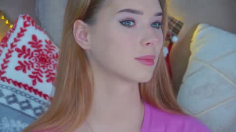 Snapshot of gentlerossi chatting on December 17, 4:00 pm GentleRossi online show from December 17, 4:00 pm