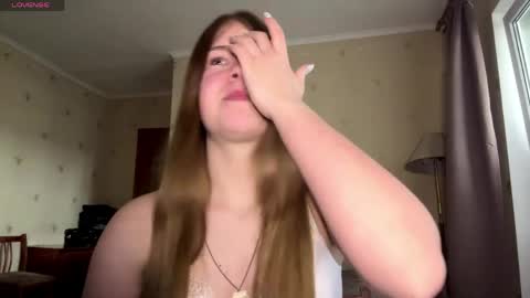 Amy is here ntmuMy TG MaevAmy online show from April 15, 12:17 pm