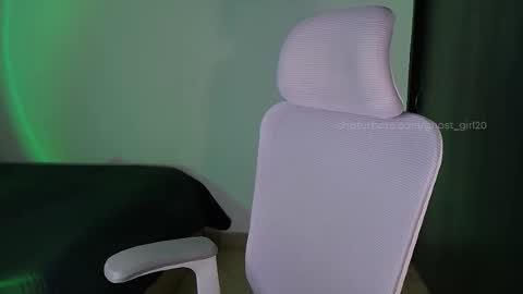 Im Jenn Next stream Monday - start -5 GMT online show from October 23, 2:50 am