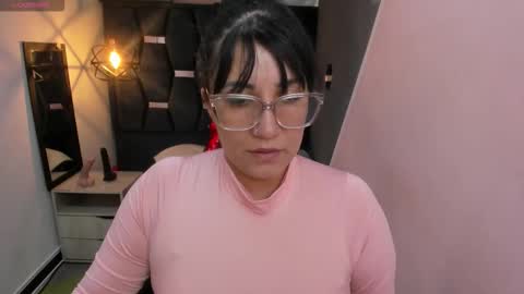 G I A  FOX online show from October 5, 1:27 pm