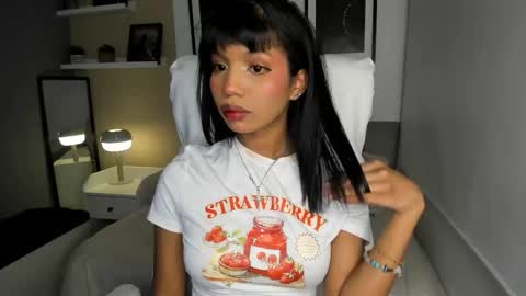 GIGI online show from October 15, 4:59 am