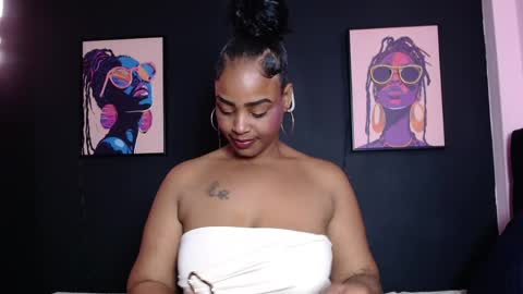 gigimle online show from April 14, 2:39 pm