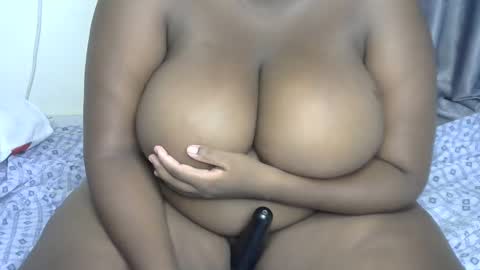 ginger_babes1 online show from October 22, 4:23 pm