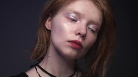        im expecting 350 thumbs up on my altar   online show from February 24, 10:14 pm