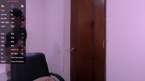 ginmeowuwu online show from October 22, 5:29 pm