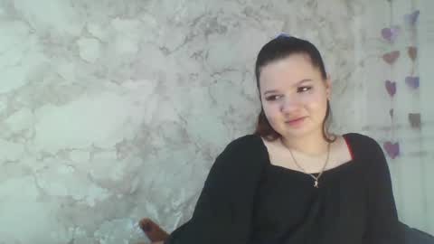 girl_cute07 online show from March 9, 9:18 pm