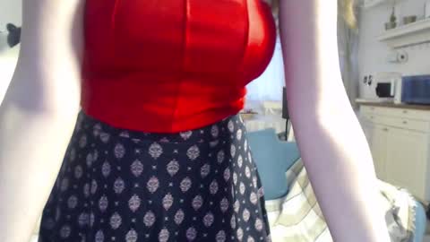 Girlfriend online show from October 3, 1:49 pm