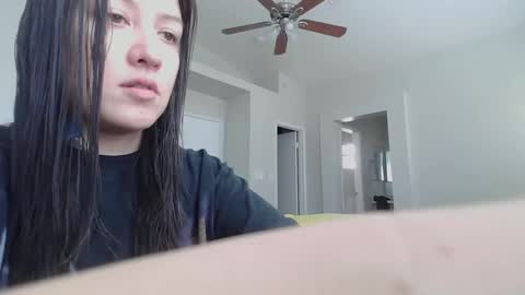 Jasmine online show from February 4, 6:27 pm