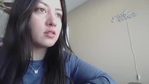 Jasmine online show from November 29, 5:17 pm