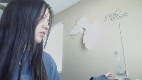 Jasmine online show from September 23, 7:01 pm