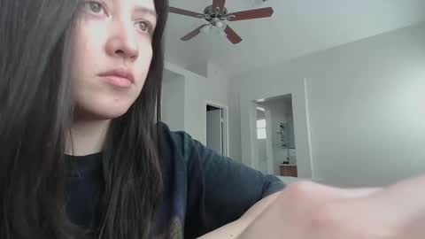 Jasmine online show from March 3, 6:09 pm