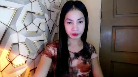 Callmenor online show from February 19, 7:39 am