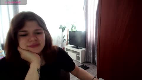  Roxy  online show from March 25, 10:18 am