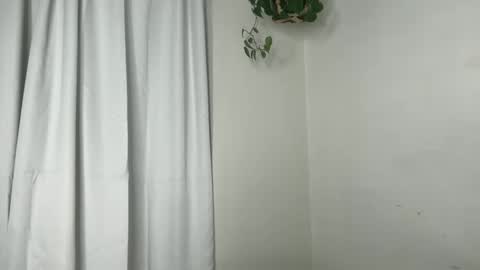 GoblinGoddesss online show from February 12, 5:37 pm