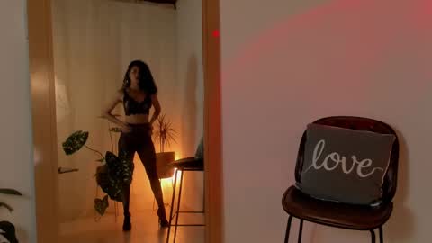 Elena online show from February 16, 11:37 pm