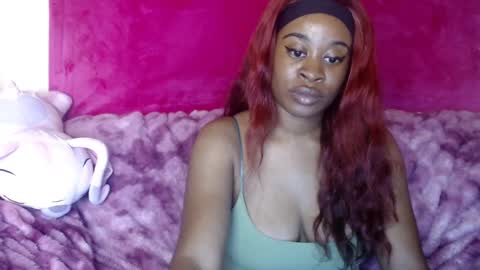 Snapshot of goddess_aaliyah chatting on December 26, 12:16 pm goddess_aaliyah online show from December 26, 12:16 pm