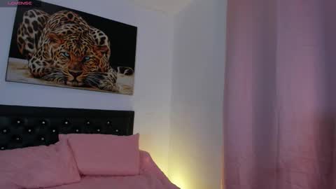 goddess_eli77 online show from October 10, 1:54 am