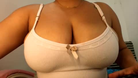 CHANELL online show from February 13, 2:02 am