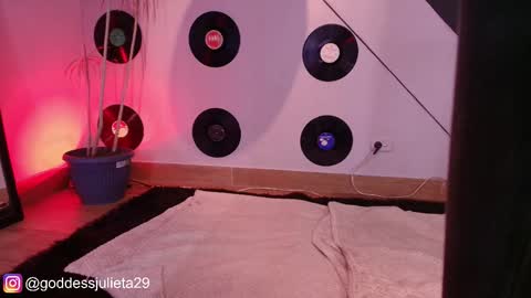 Julieta online show from March 24, 7:08 pm