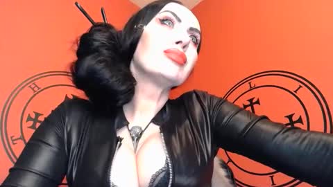 GODDESS MIDNIGHT online show from November 12, 2:09 am