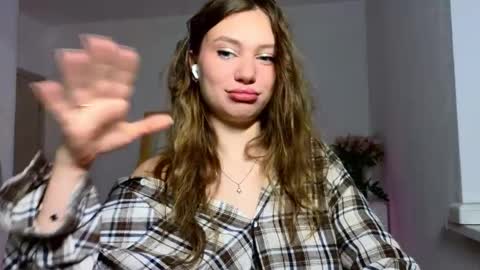 Flora online show from April 11, 6:22 pm