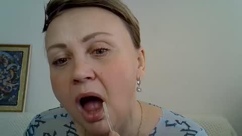 golden_kessie online show from April 9, 8:09 am