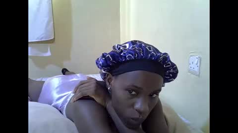 gorgeous_maya1 online show from February 23, 8:03 am