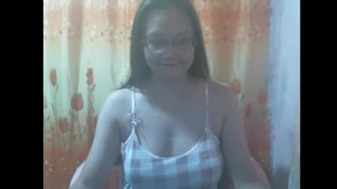 Snapshot of gorgeousmama chatting on September 17, 9:18 am gorgeousmama online show from September 17, 9:18 am