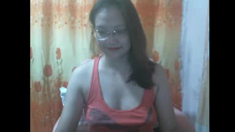 Snapshot of gorgeousmama chatting on October 8, 9:57 am gorgeousmama online show from October 8, 9:57 am