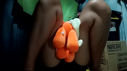 GorgeousPinay babe online show from October 23, 8:26 pm