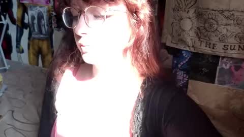 Amy online show from September 18, 8:35 am